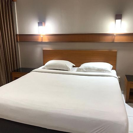 Hotel Caravan Tanah Abang Jakarta Exterior photo
