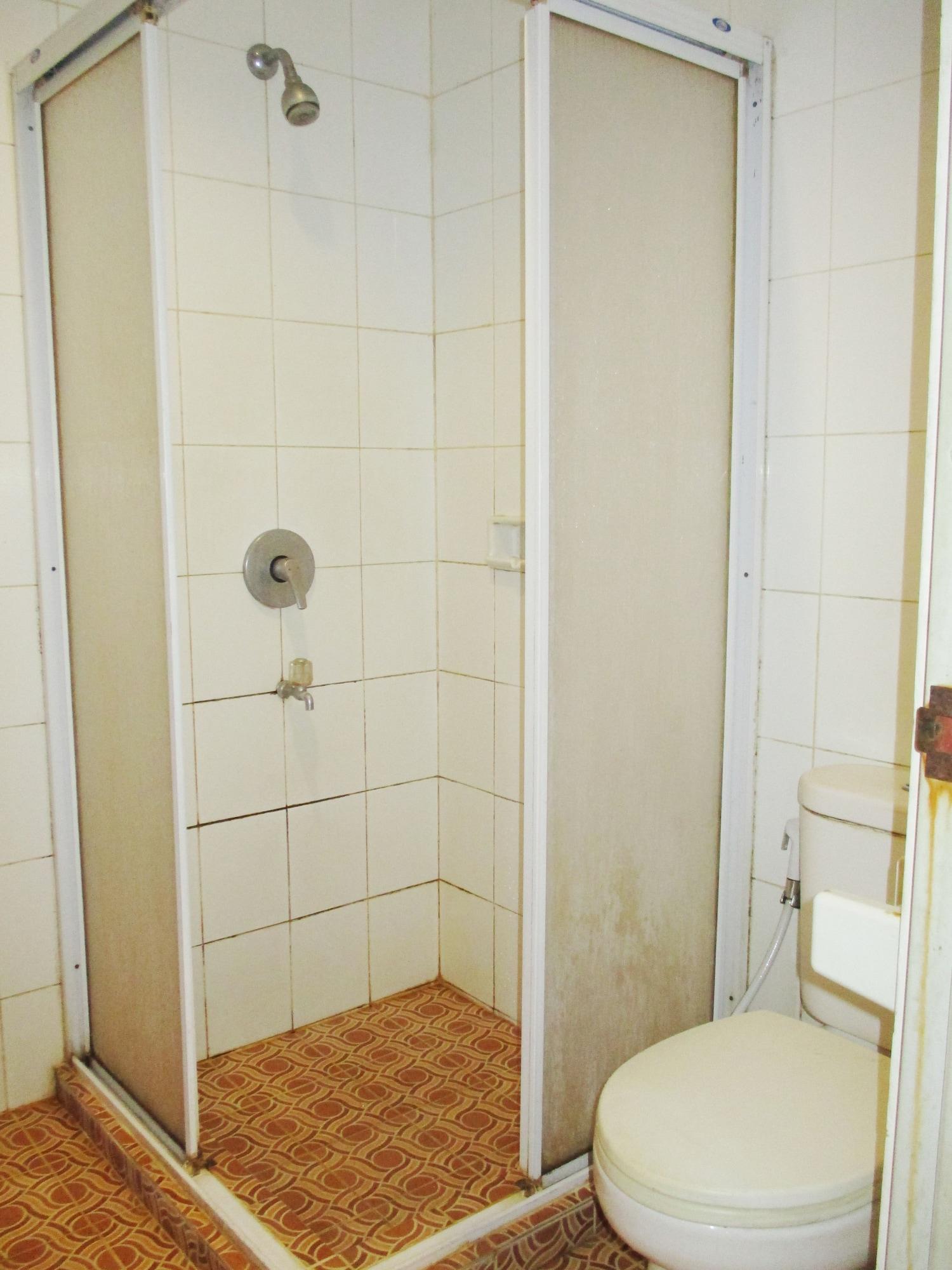 Hotel Caravan Tanah Abang Jakarta Exterior photo